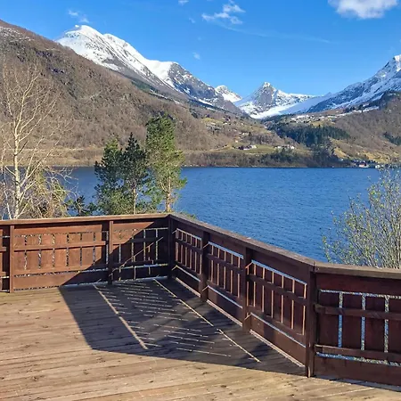 Semesterbostad Stunning In With House Sea View