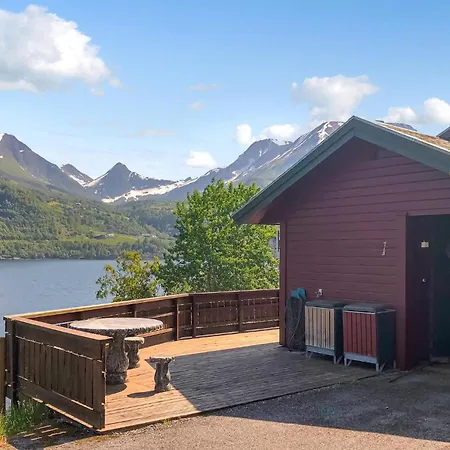 Stunning In With House Sea View Dom wakacyjny Lauvstad