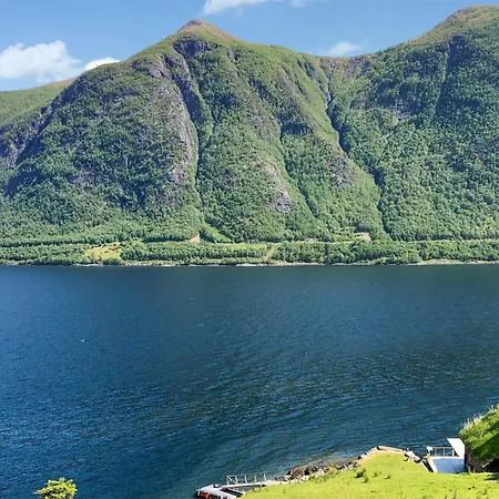 Stunning In With House Sea View Semesterbostad *